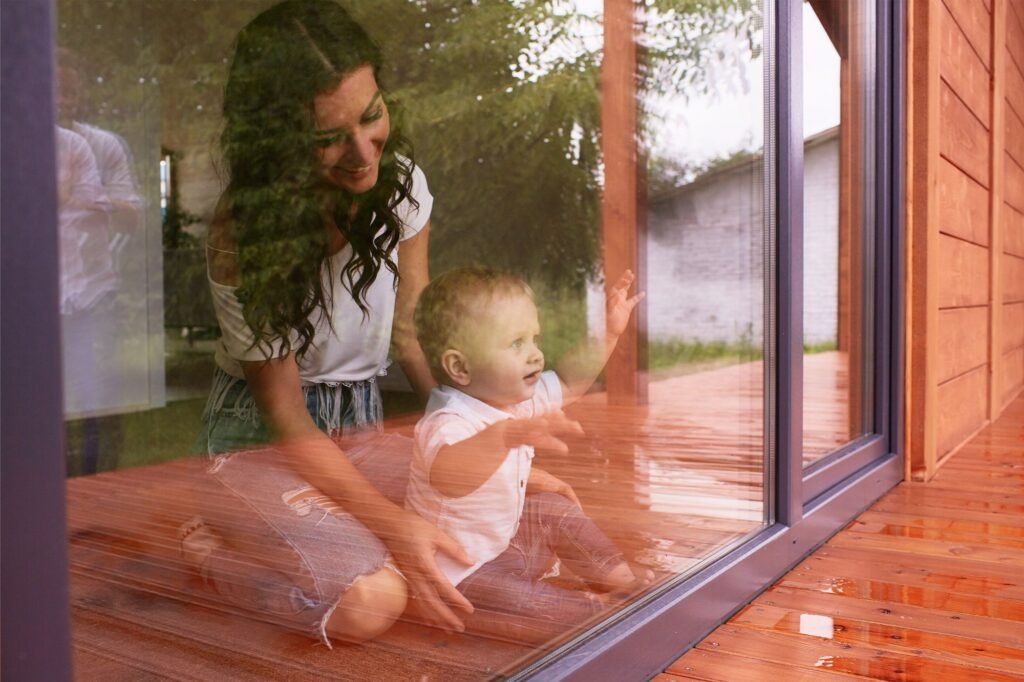 Sonnenschutzfolie für Fenster - Effektiver Schutz für Gebäude 2 Sonnenschutzfolie